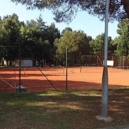 Nyaraló Adriatic Borse Bašanija